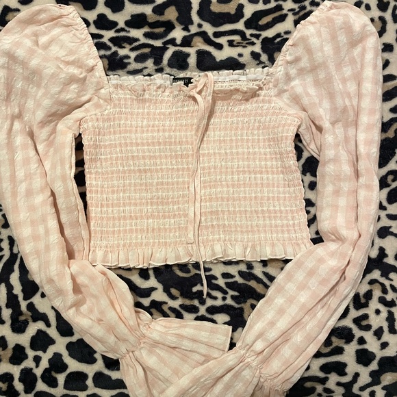 Summer top! - Picture 1 of 1